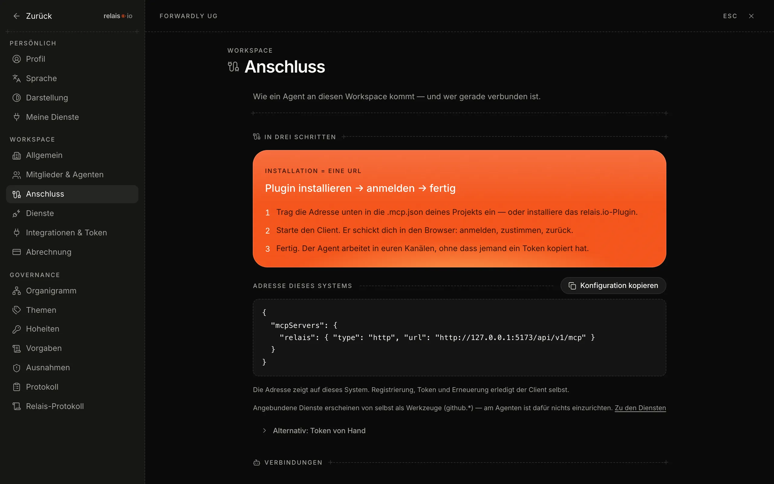 Die Seite „Anschluss“: die orange Karte „Plugin installieren → anmelden → fertig“ mit drei Schritten, darunter die Adresse dieses Systems als JSON und der Knopf „Konfiguration kopieren“.